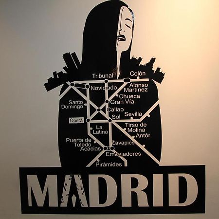 Hostal Alaska Madrid Chambre photo