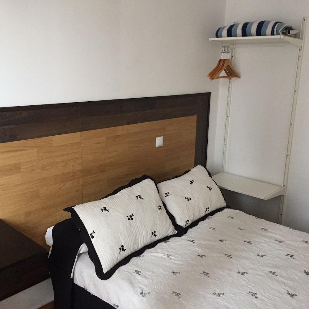 Hostal Alaska Madrid Extérieur photo